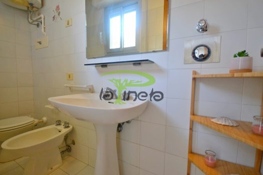 APPARTAMENTO SU DUE PIANI – VIA SARAGO