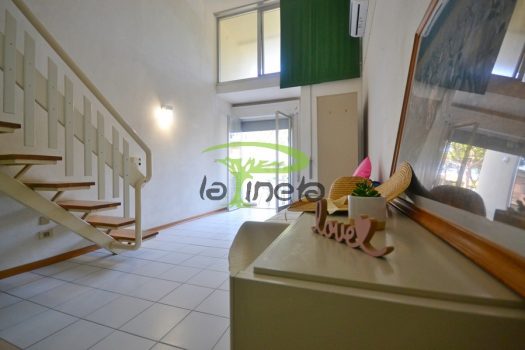 APPARTAMENTO SU DUE PIANI – VIA SARAGO