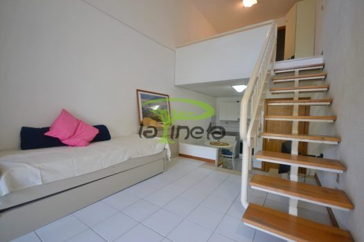 APPARTAMENTO SU DUE PIANI – VIA SARAGO