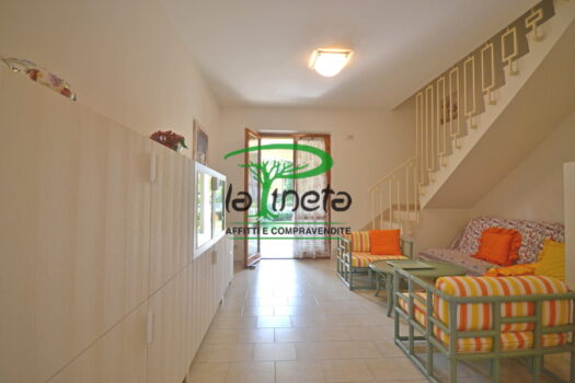 VILLA A SCHIERA SPIGOLA 37