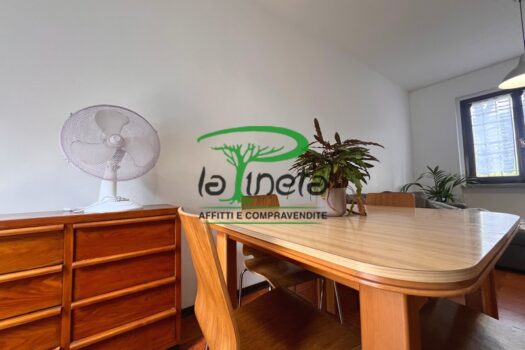 VILLETTA A SCHIERA – VIA MUGGINE 30