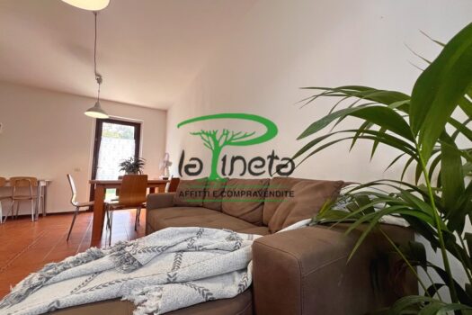 VILLETTA A SCHIERA – VIA MUGGINE 30