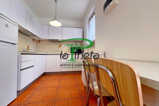 VILLETTA A SCHIERA – VIA MUGGINE 30