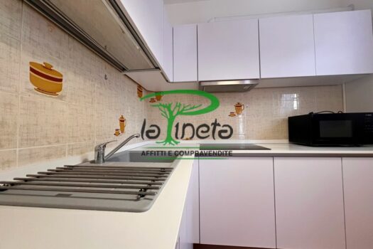 VILLETTA A SCHIERA – VIA MUGGINE 30