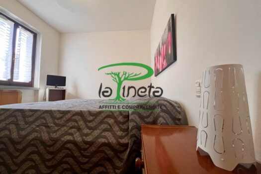 VILLETTA A SCHIERA – VIA MUGGINE 30