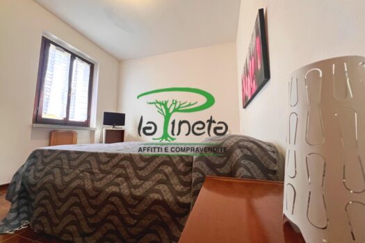 VILLETTA A SCHIERA – VIA MUGGINE 30