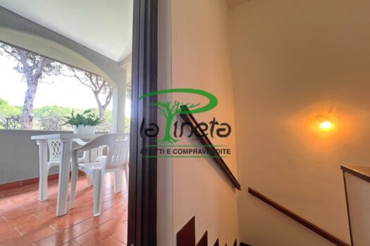 VILLETTA A SCHIERA – VIA MUGGINE 30