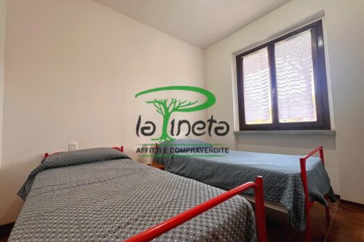 VILLETTA A SCHIERA – VIA MUGGINE 30