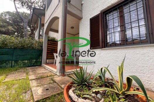 VILLETTA A SCHIERA – VIA MUGGINE 30