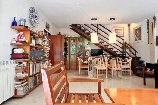 VILLA – VIA TRIGLIA