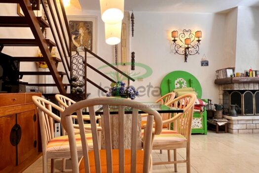 VILLA – VIA TRIGLIA