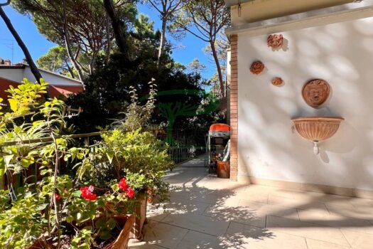 VILLA – VIA TRIGLIA