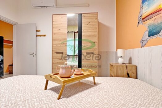 BILOCALE RISTRUTTURATO- VIA STORIONE