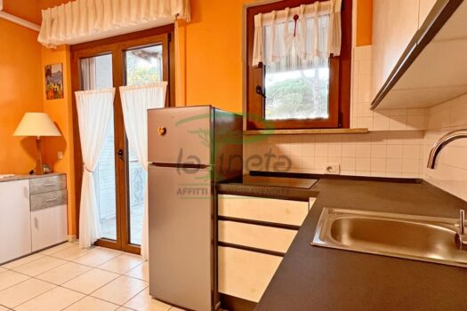 BILOCALE RISTRUTTURATO- VIA STORIONE