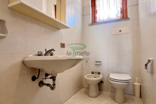 TRIGLIA 36 – VILLETTA A SCHIERA