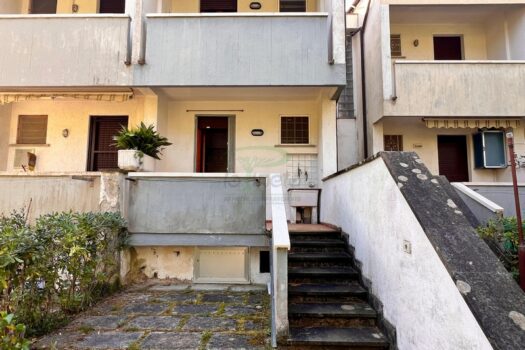 SQUALO 13 – VILLETTA A SCHIERA